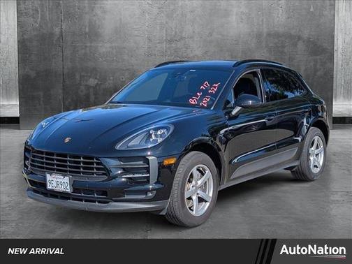 2021 Porsche Macan Base