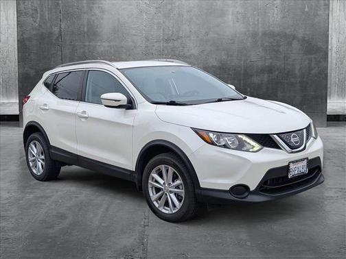 2018 Nissan Rogue Sport SV