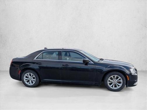 2016 Chrysler 300 S