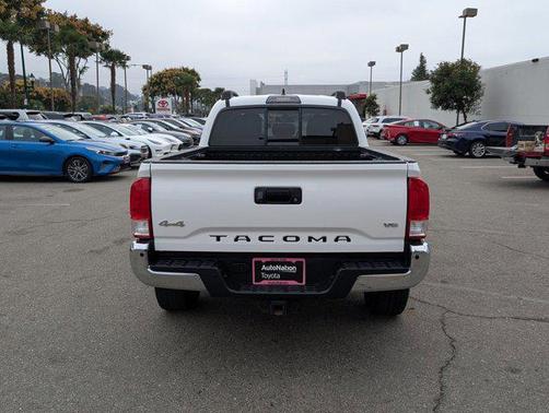 2016 Toyota Tacoma SR5