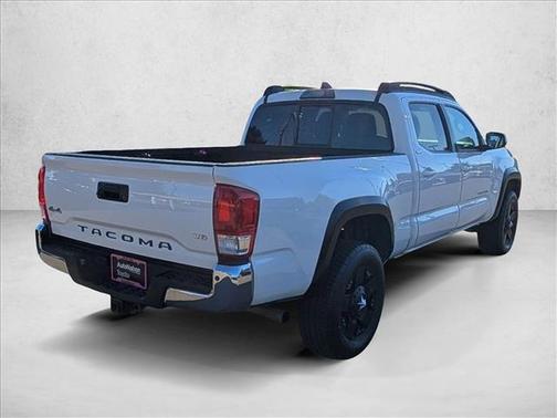 2016 Toyota Tacoma SR5