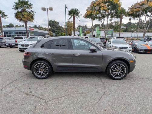 2018 Porsche Macan AWD