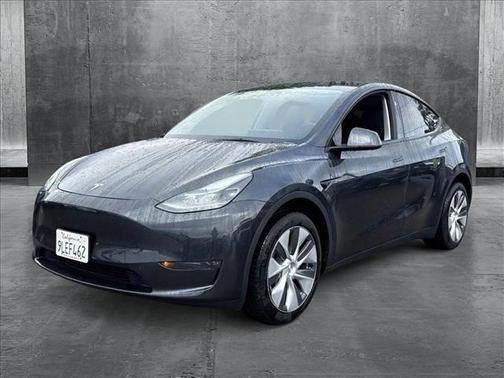 2024 Tesla Model Y Long Range Dual Motor All-Wheel Drive