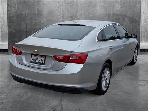 2017 Chevrolet Malibu 1LT