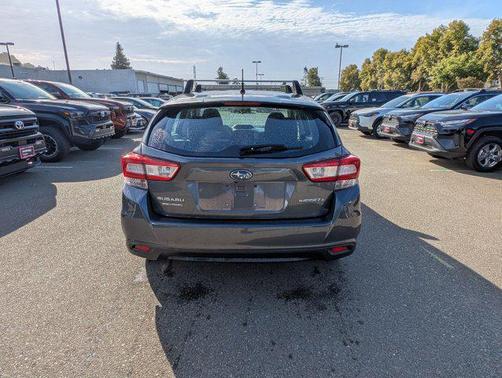 2019 Subaru Impreza 2.0i