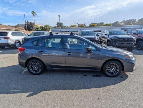 2019 Subaru Impreza 2.0i