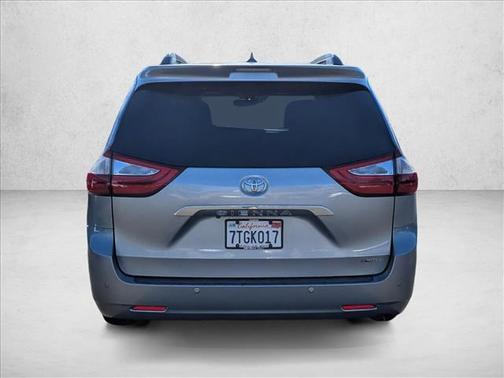 2016 Toyota Sienna Limited