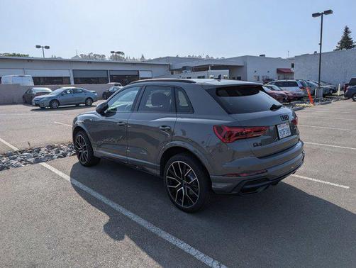 2021 Audi Q3 45 S line Premium