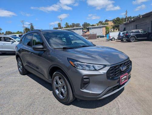 Carbonized Gray Metallic 2025 Ford Escape ST-Line