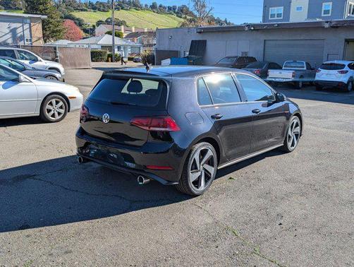 2021 Volkswagen Golf GTI 2.0T S DSG