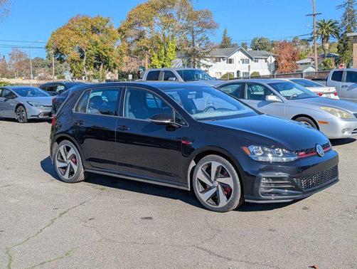 2021 Volkswagen Golf GTI 2.0T S DSG