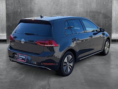2019 Volkswagen e-Golf SE