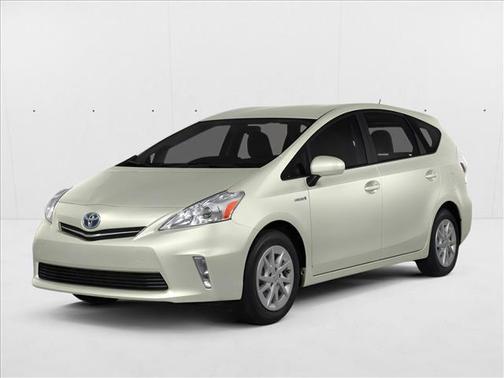 2014 Toyota Prius v Five