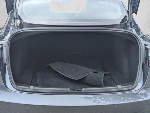 Silver/Gray 2018 Tesla Model 3 Long Range