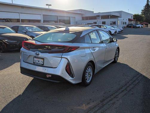 2017 Toyota Prius Prime Advanced