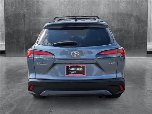 2025 Toyota Corolla Cross XLE