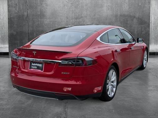 2015 Tesla Model S 85D