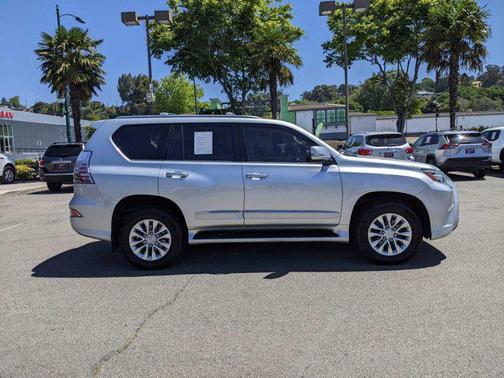 2017 Lexus GX 460 Base
