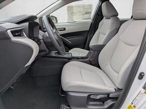 Wind Chill Pearl 2026 Toyota Corolla Cross L