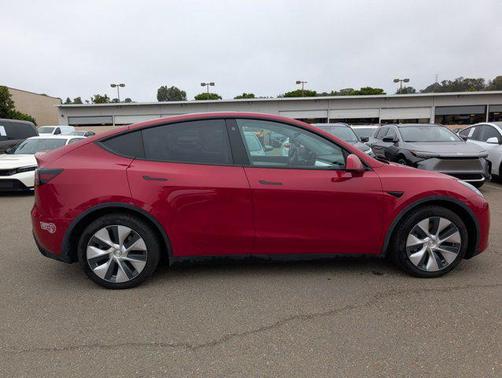 Red Multi-Coat 2021 Tesla Model Y Long Range Dual Motor All-Wheel Drive