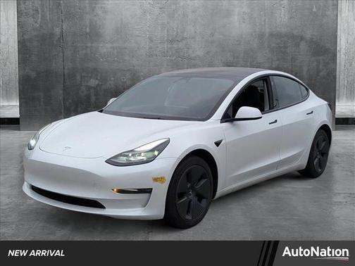 2022 Tesla Model 3 Long Range