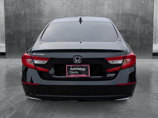2022 Honda Accord Hybrid Touring