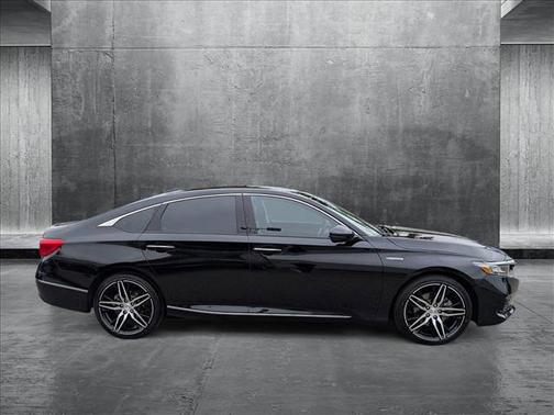2022 Honda Accord Hybrid Touring
