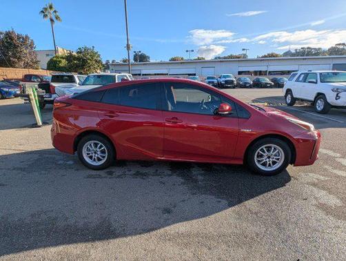2019 Toyota Prius L