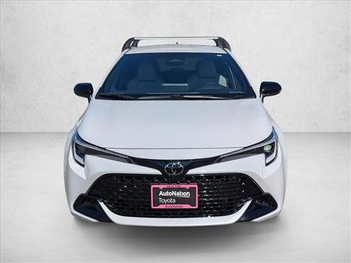 Wind Chill Pearl 2026 Toyota Corolla SE