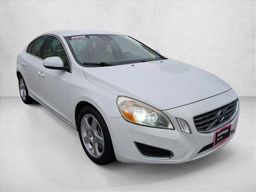 Ice White 2012 Volvo S60 T5
