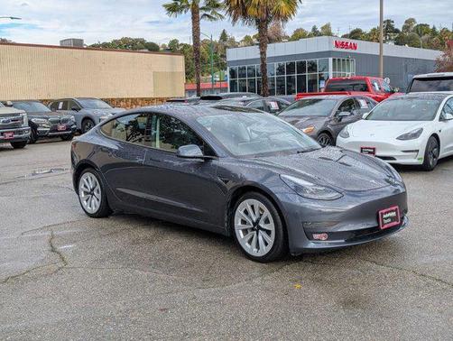 2022 Tesla Model 3 Standard Range