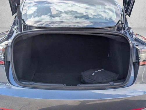 Silver/Gray 2021 Tesla Model 3 Standard Range Plus