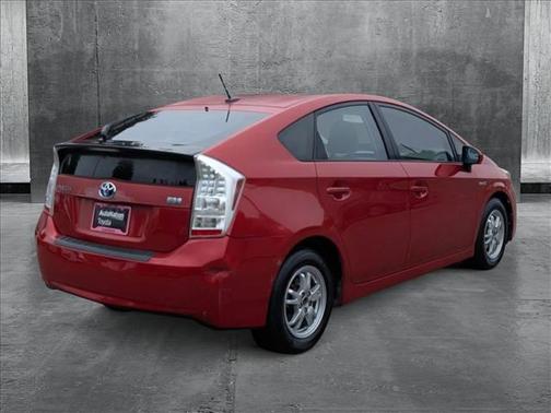 2010 Toyota Prius III