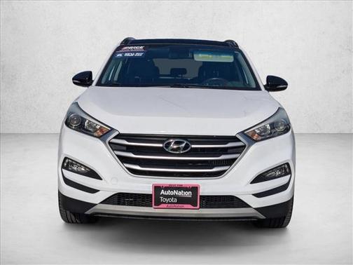 2017 Hyundai TUCSON Night