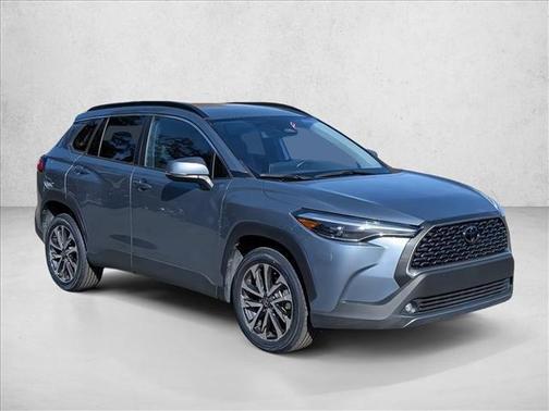 2024 Toyota Corolla Cross XLE