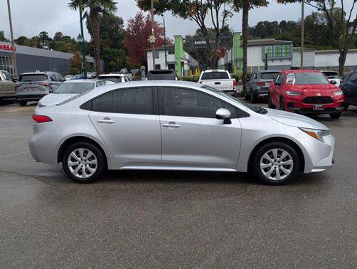 2023 Toyota Corolla Hybrid LE