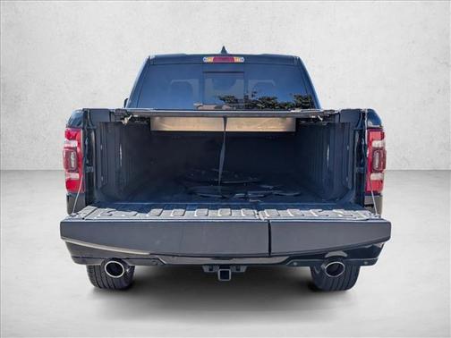 Diamond Black Crystal Pearlcoat 2020 RAM 1500 Longhorn