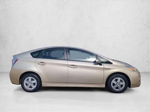 2010 Toyota Prius III