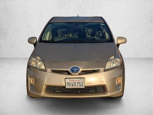 2010 Toyota Prius III