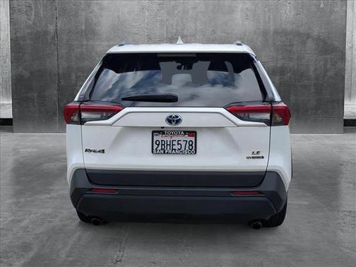 2022 Toyota RAV4 Hybrid LE