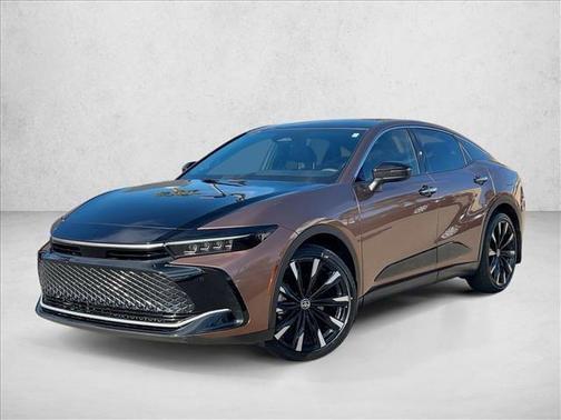 2023 Toyota Crown Platinum