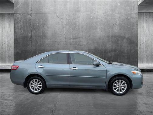2011 Toyota Camry XLE