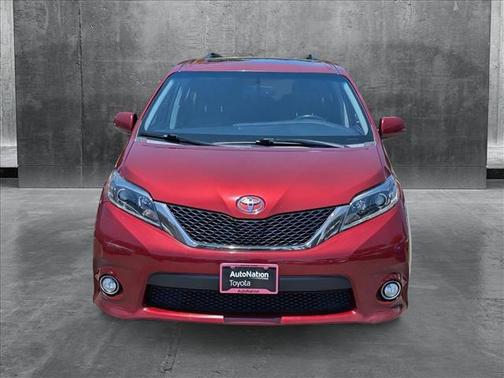 2017 Toyota Sienna SE Premium