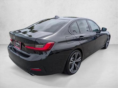 Black Sapphire Metallic 2022 BMW 330 330i