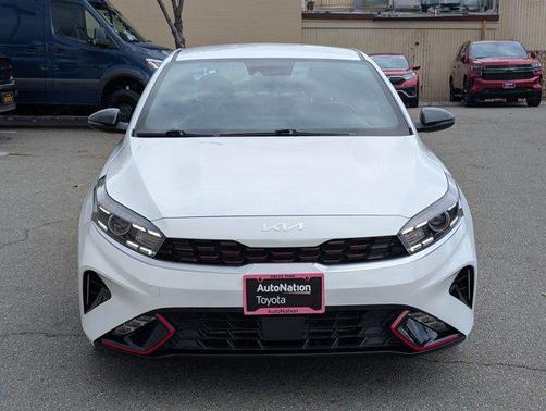 Snow White Pearl 2024 Kia Forte GT-Line
