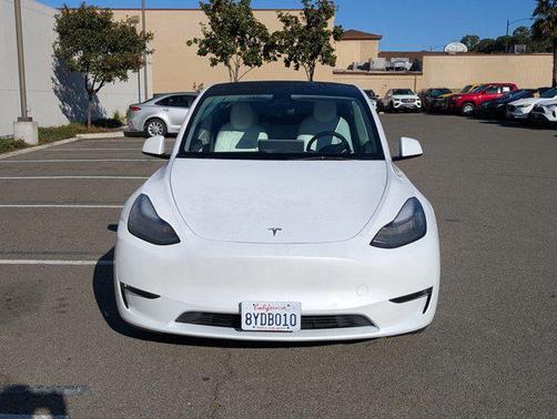 2021 Tesla Model Y Long Range Dual Motor All-Wheel Drive