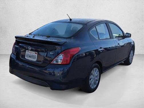 2018 Nissan Versa 1.6 SV