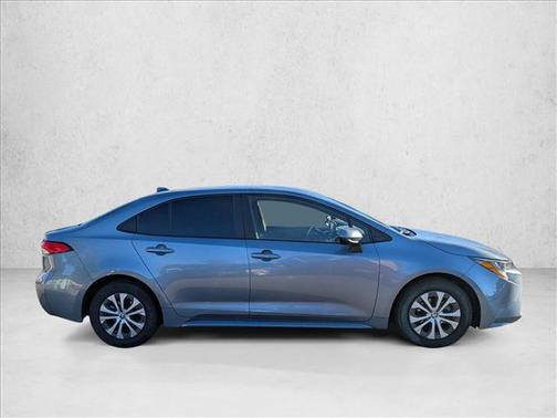 2022 Toyota Corolla Hybrid LE