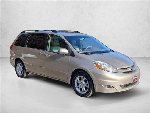 2006 Toyota Sienna XLE