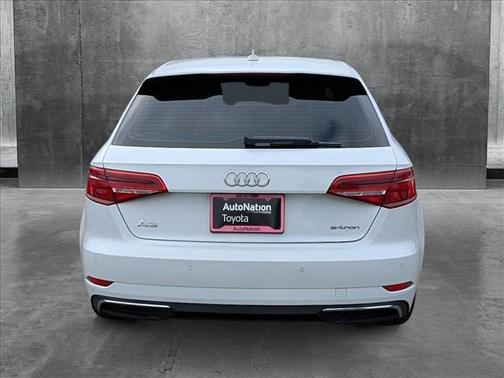 2017 Audi A3 e-tron 1.4T Tech Premium Plus
